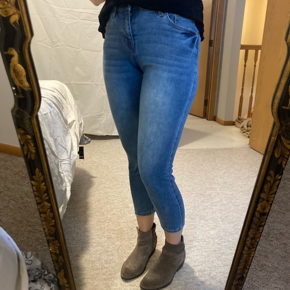 Kenzie Cropped Jeans